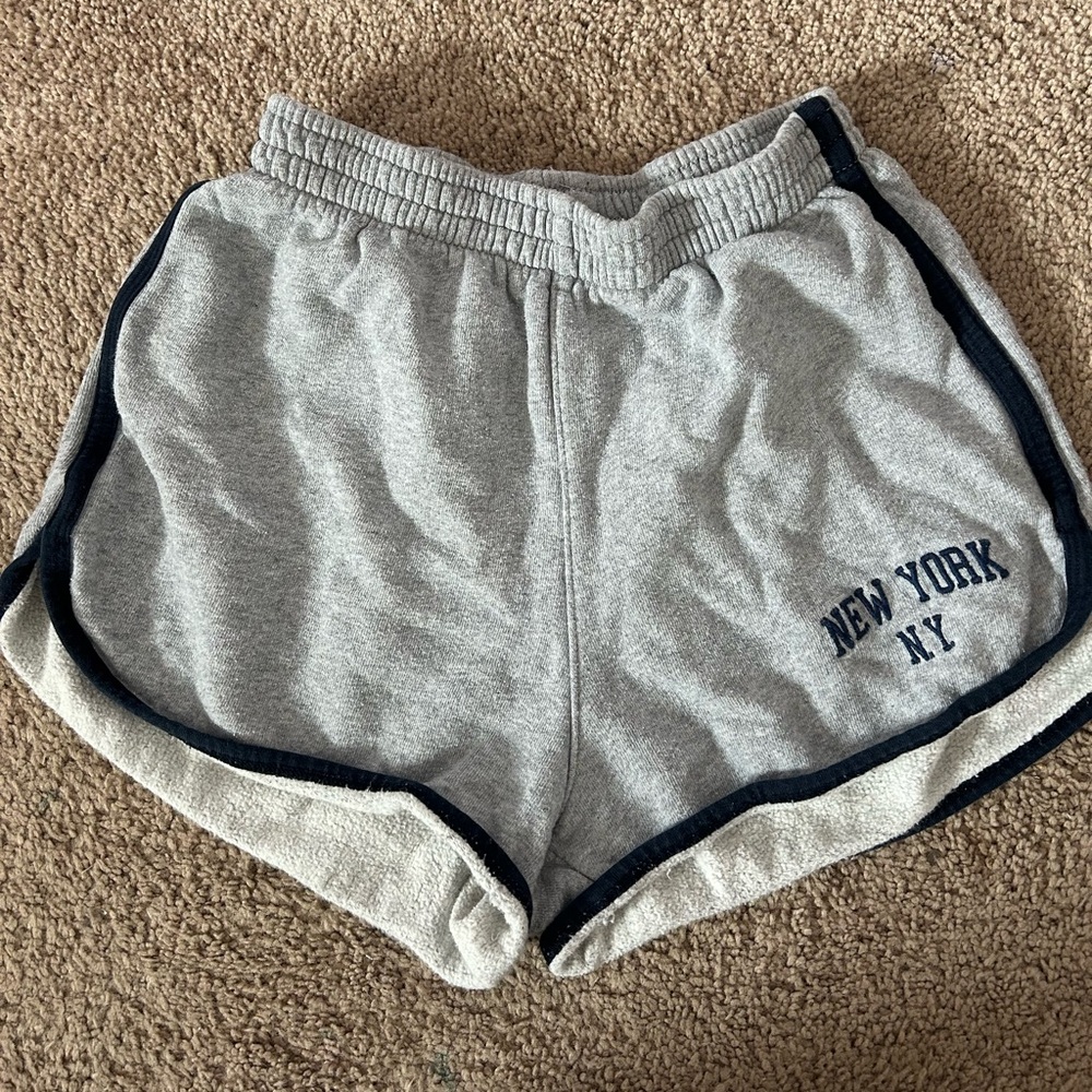 graphic brandy melville shorts
